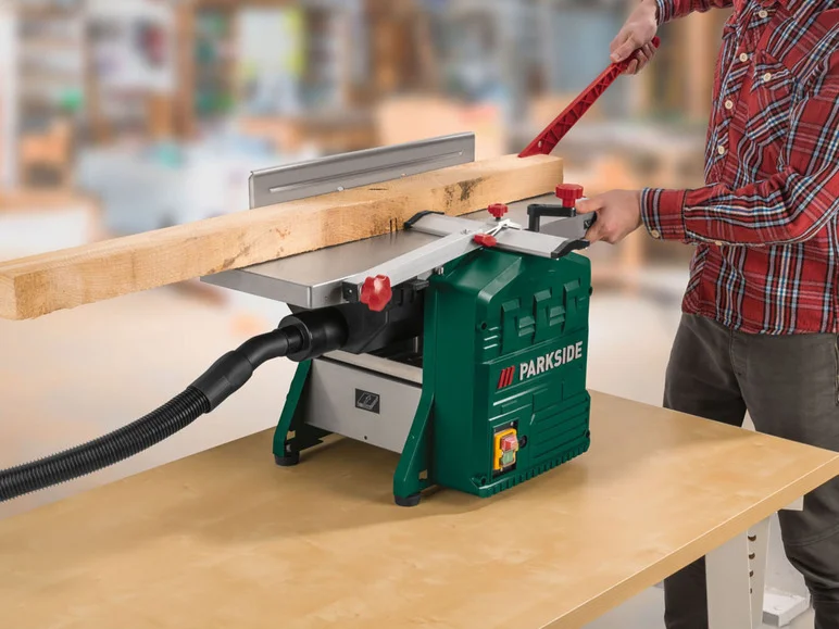 PARKSIDE® Raboteuse et dégauchisseuse PADM 1250 A1. 1 250 W