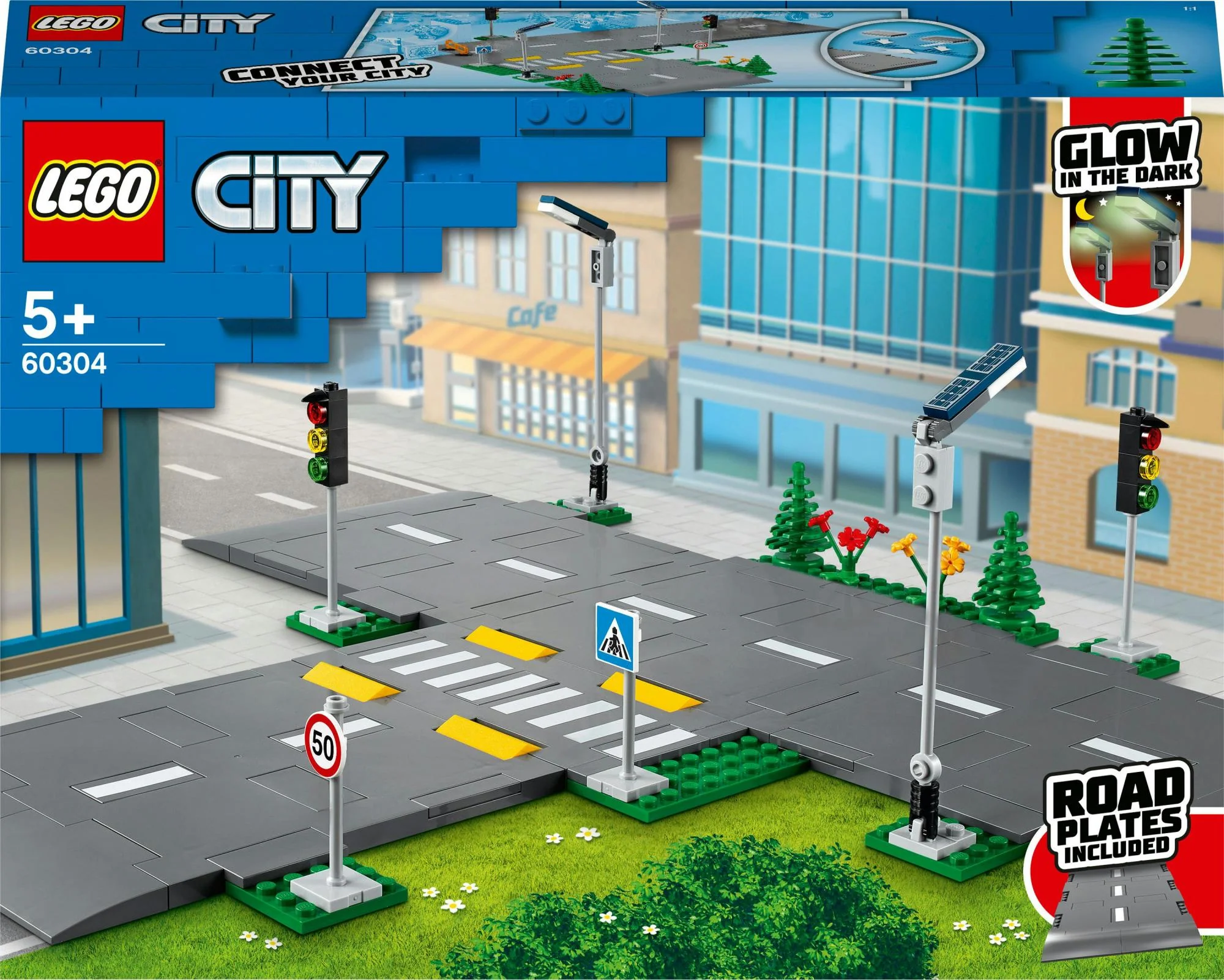 LEGO City intersection with traffic lights 60304