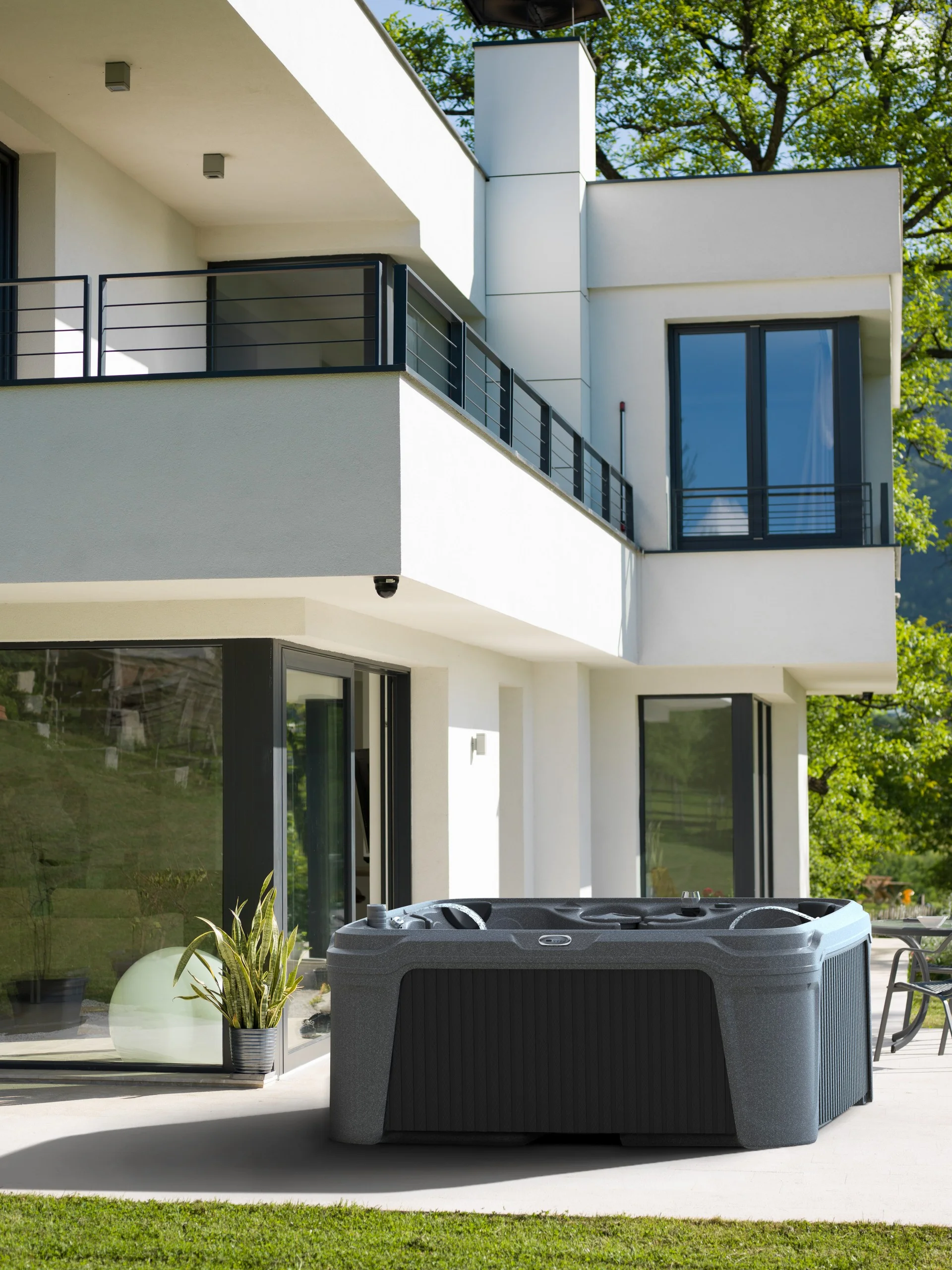 Aquarest Spas DayDream 3500L 6-Person 35-Jet Plug and Play Hot Tub with Waterfall with Cover, Keystone/Black